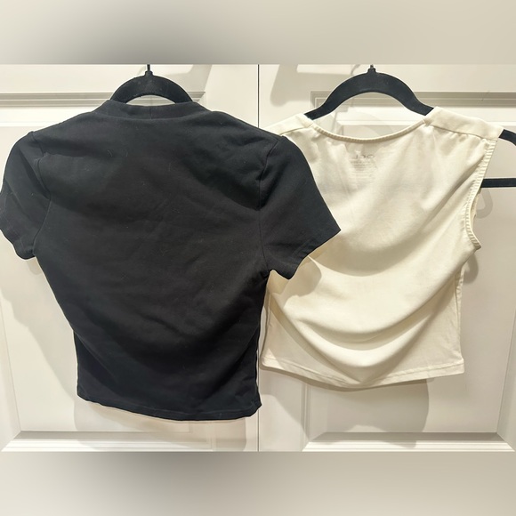 OGL bundle of 2 Black & White Tops - Picture 2 of 7